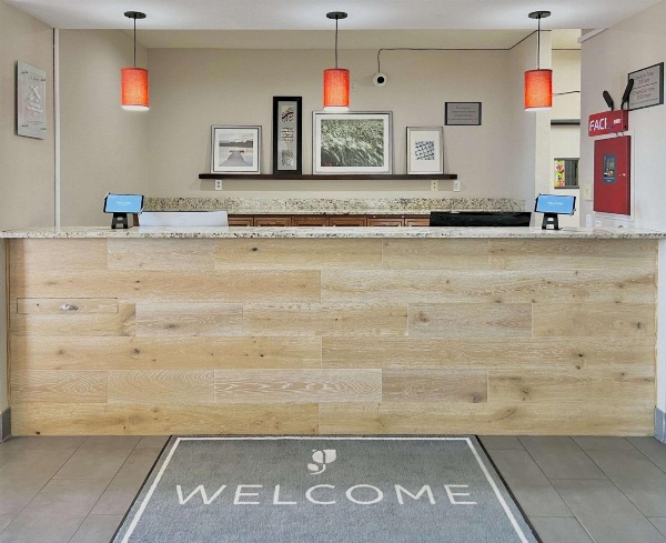 Country Inn & Suites by Radisson, Tucson Airport, AZ image 3